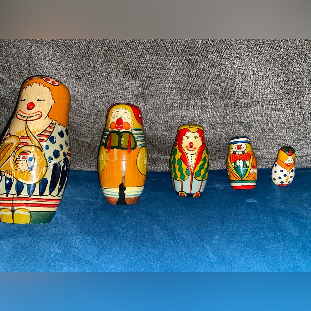RARE VINTAGE RUSSIAN CLOWN NESTING DOLLS